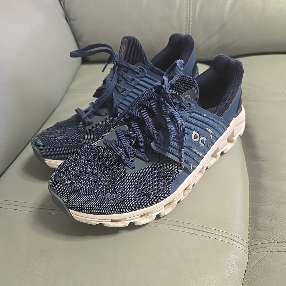 On Cloud Helion Cloudswift Cloudtec Running Shoes Navy Blue Men’s Size 8‎